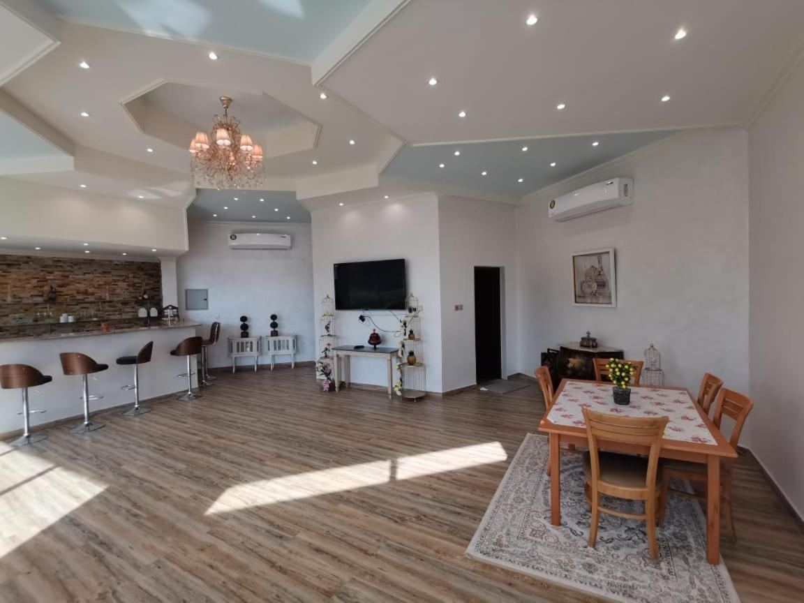 Mountain House Bed and Breakfast Fujairah Eksteriør billede